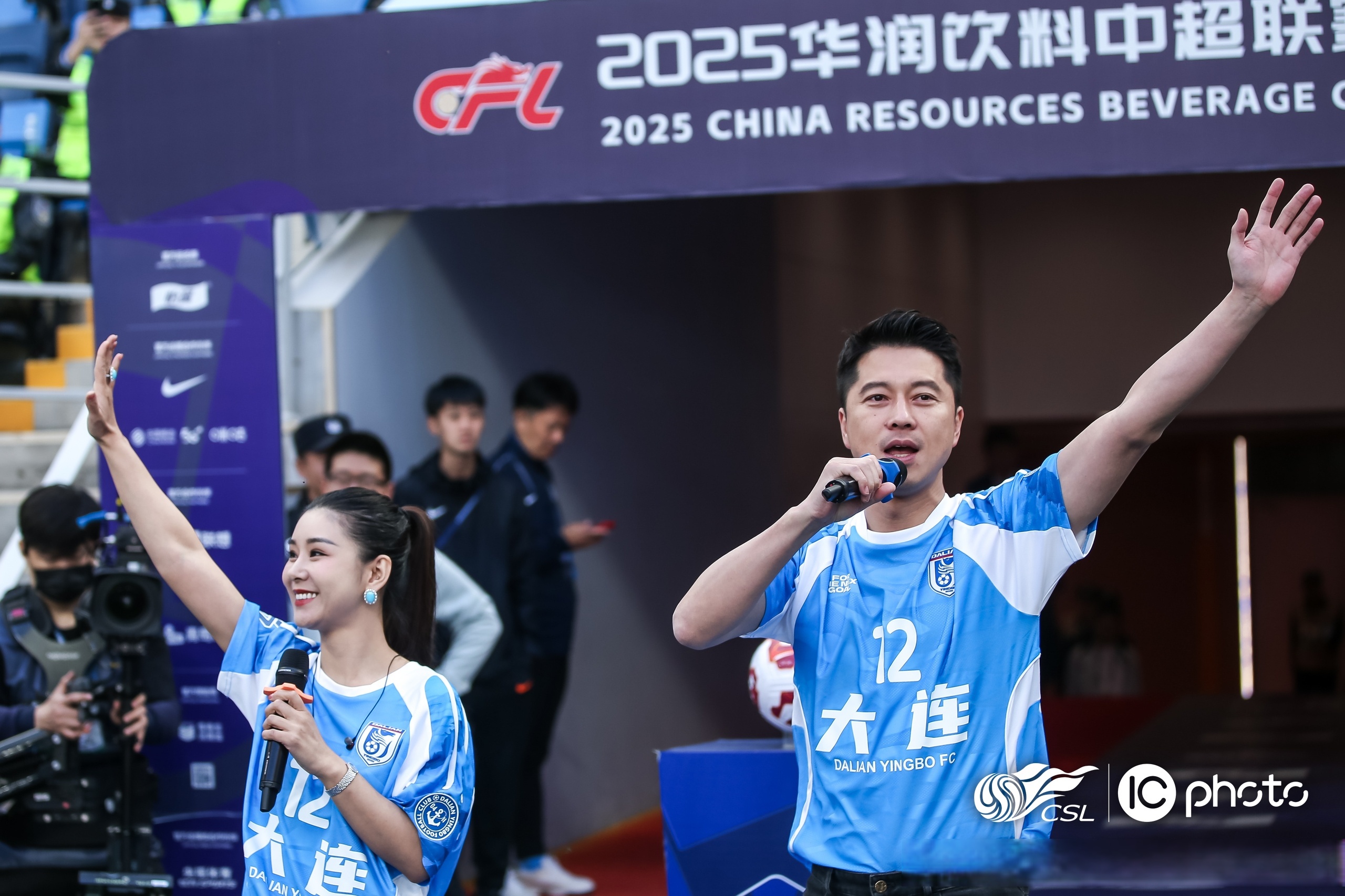 中超-刘祝润建功拉布亚德任意球破门大连2-0泰山迎2连胜(中超旧将欧洲杯破门)
